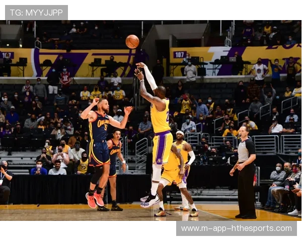 库里与格林连线再进化，场上选择更多